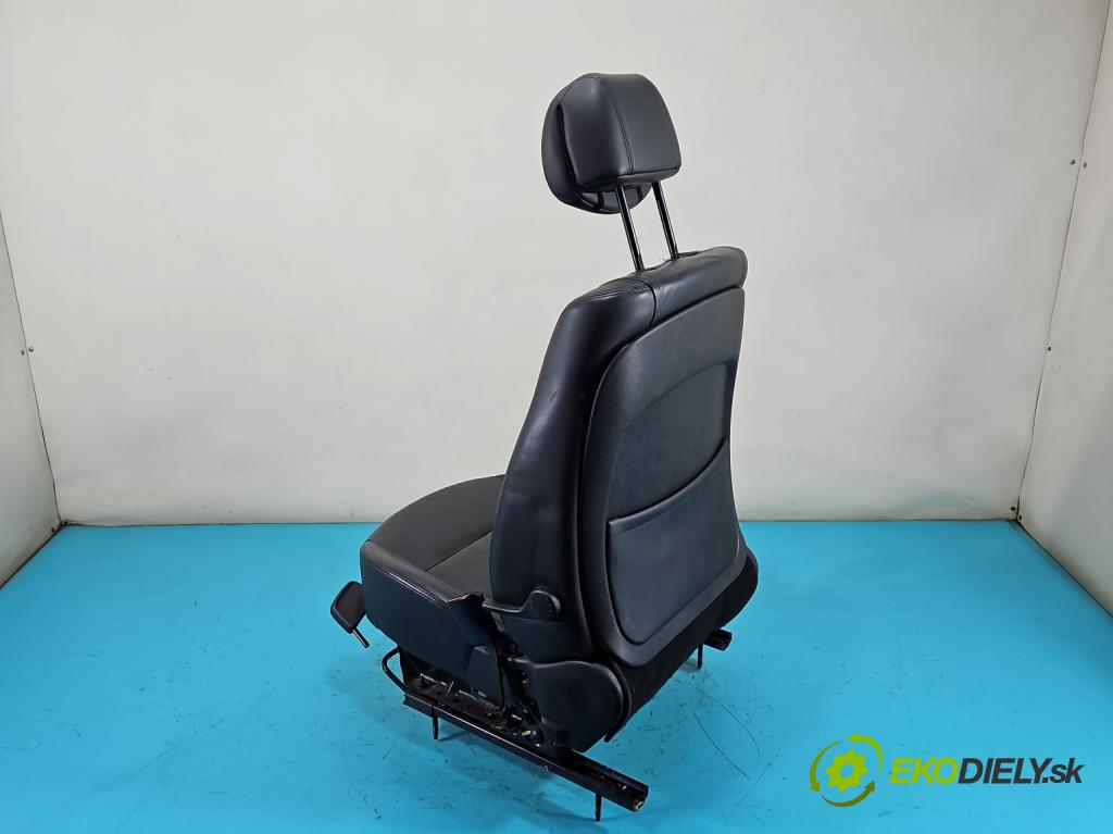 Renault Laguna III 2007-2015 2.0 16V 140 HP manual 103 kW 1997 cm3 5- Sedačka pravý  (Sedačka, sedadlo)