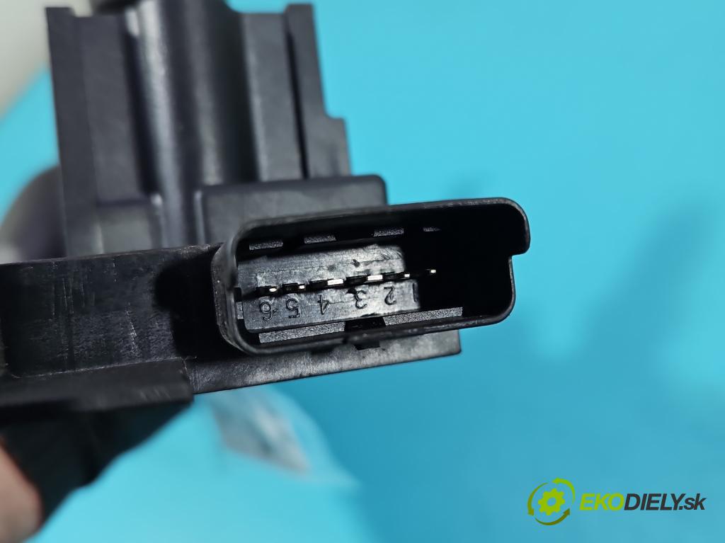 Peugeot 407 2.2 16V 158 HP manual 116 kW 2230 cm3 5- cievka zapaľovacia 220801OH (Zapaľovacia cievka)