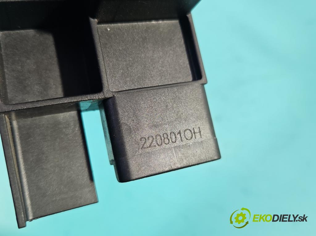Peugeot 407 2.2 16V 158 HP manual 116 kW 2230 cm3 5- cievka zapaľovacia 220801OH (Zapaľovacia cievka)