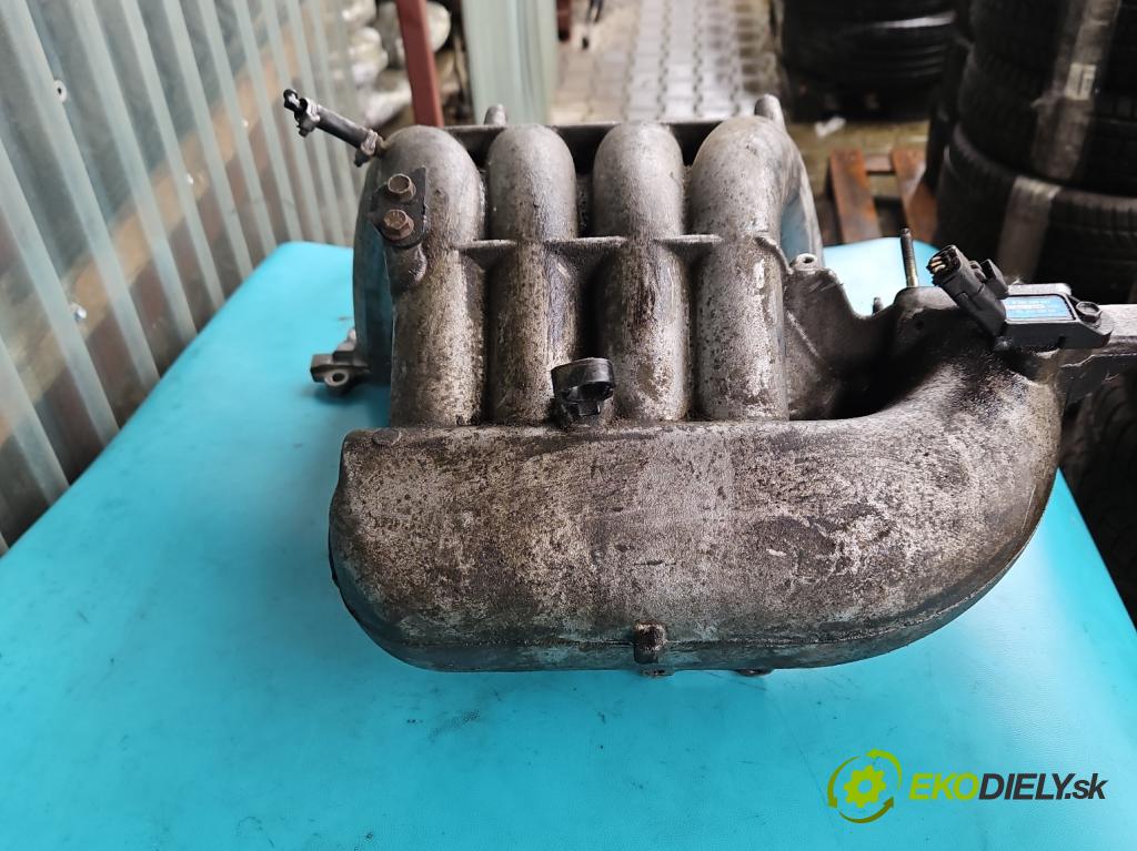 Peugeot 407 2.2 16V 158 HP manual 116 kW 2230 cm3 5- zvod nasávací 9633295680 (Sacie potrubie)