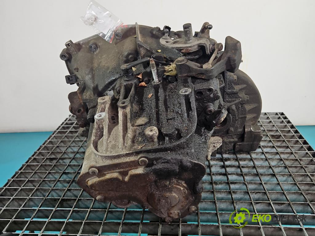Peugeot 407 2.2 16V 158 HP manual 116 kW 2230 cm3 5- prevodovka stupeň,rýchlosť manual 20MB06
