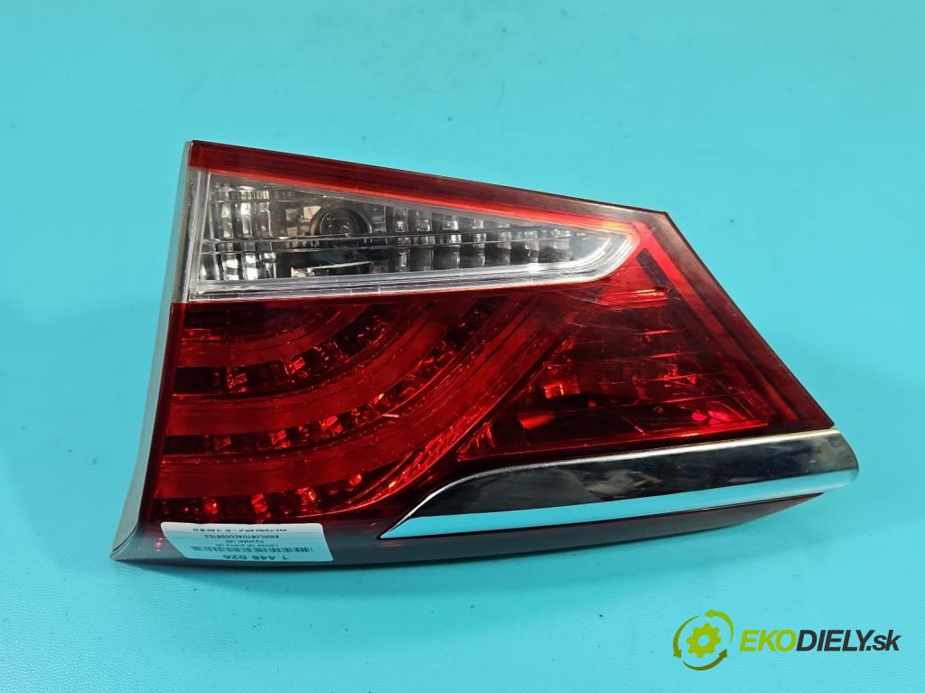 Hyundai I40 1.7 crdi 136hp manual 100 kW 1685 cm3 5- světlo zadní pravé 92404-3Z000 (Klika dveří ostatní)