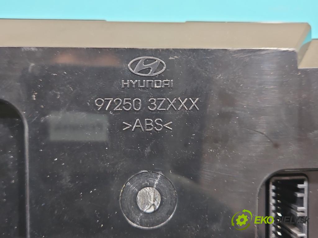 Hyundai I40 1.7 crdi 136 HP manual 100 kW 1685 cm3 5- panel kúrenia 97250-3ZDD0