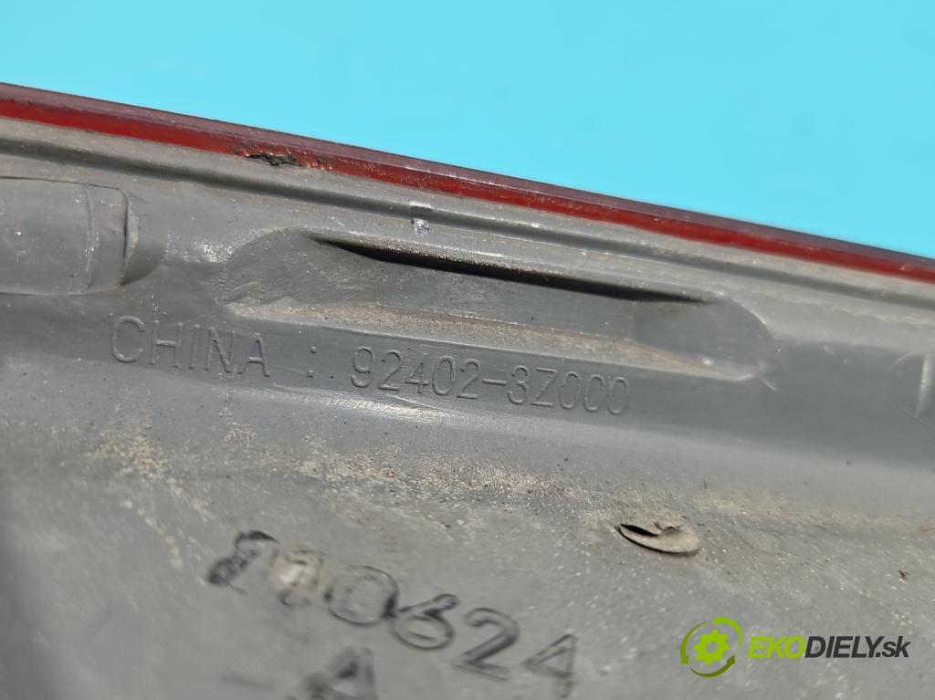 Hyundai I40 1.7 crdi 136hp manual 100 kW 1685 cm3 5- světlo zadní pravé 92402-3Z000 (Klika dveří ostatní)