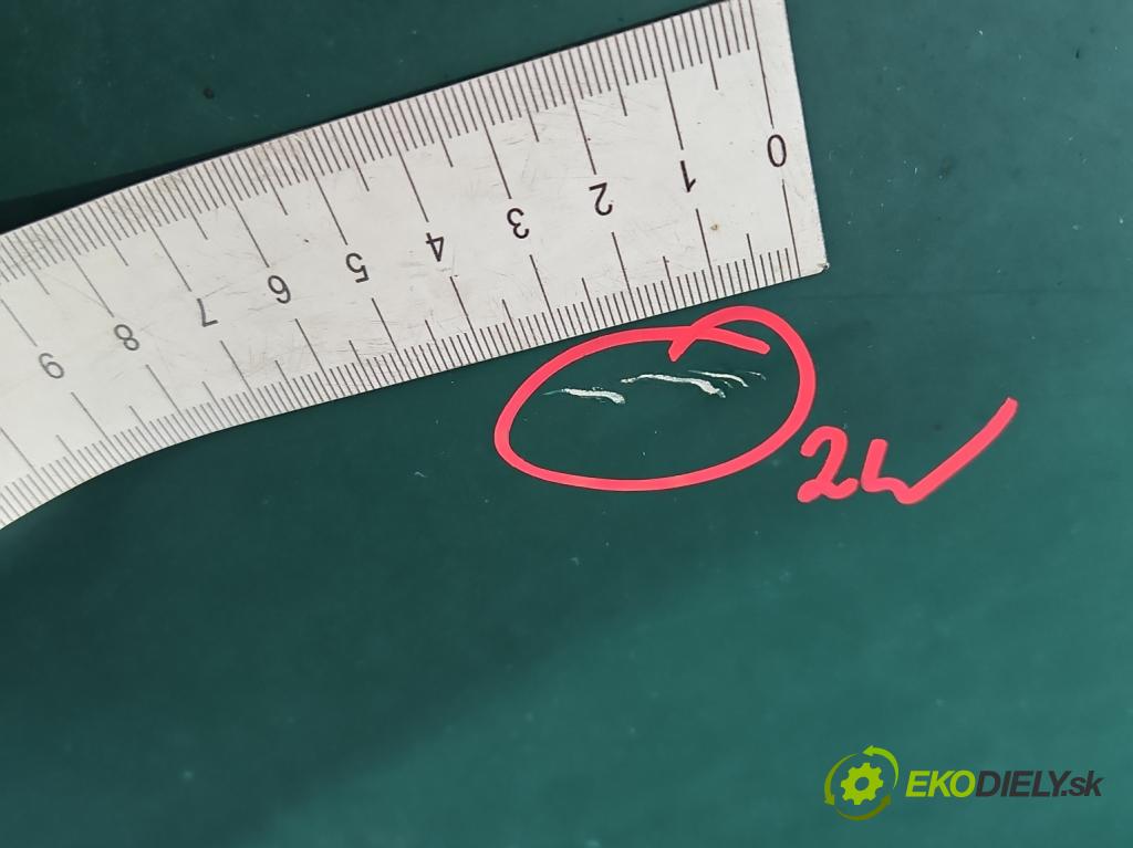 Mercedes Vito W638 1996-2003 2.3d 79KM manual 58 kW 2299 cm3 5- zadní kufrové dveře  (Zadní kapoty)