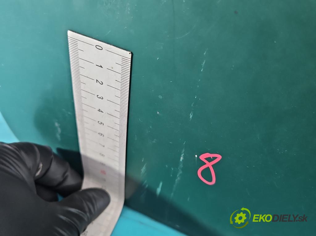 Mercedes Vito W638 1996-2003 2.3d 79KM manual 58 kW 2299 cm3 5- zadní kufrové dveře  (Zadní kapoty)