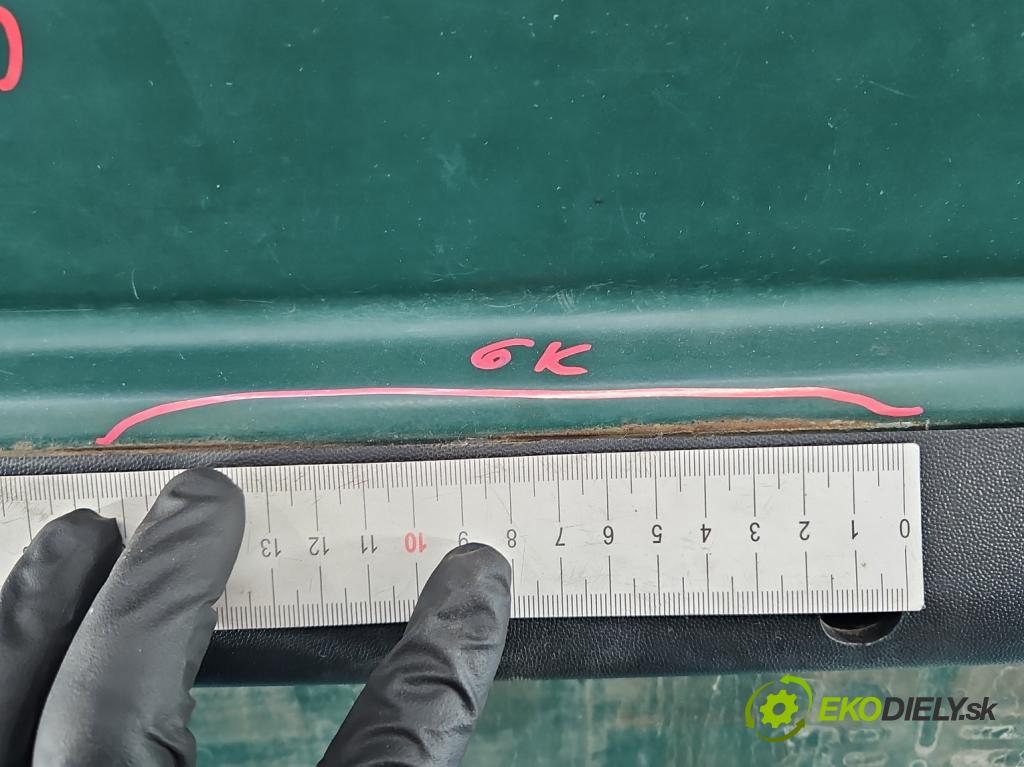 Mercedes Vito W638 1996-2003 2.3d 79KM manual 58 kW 2299 cm3 5- zadní kufrové dveře  (Zadní kapoty)