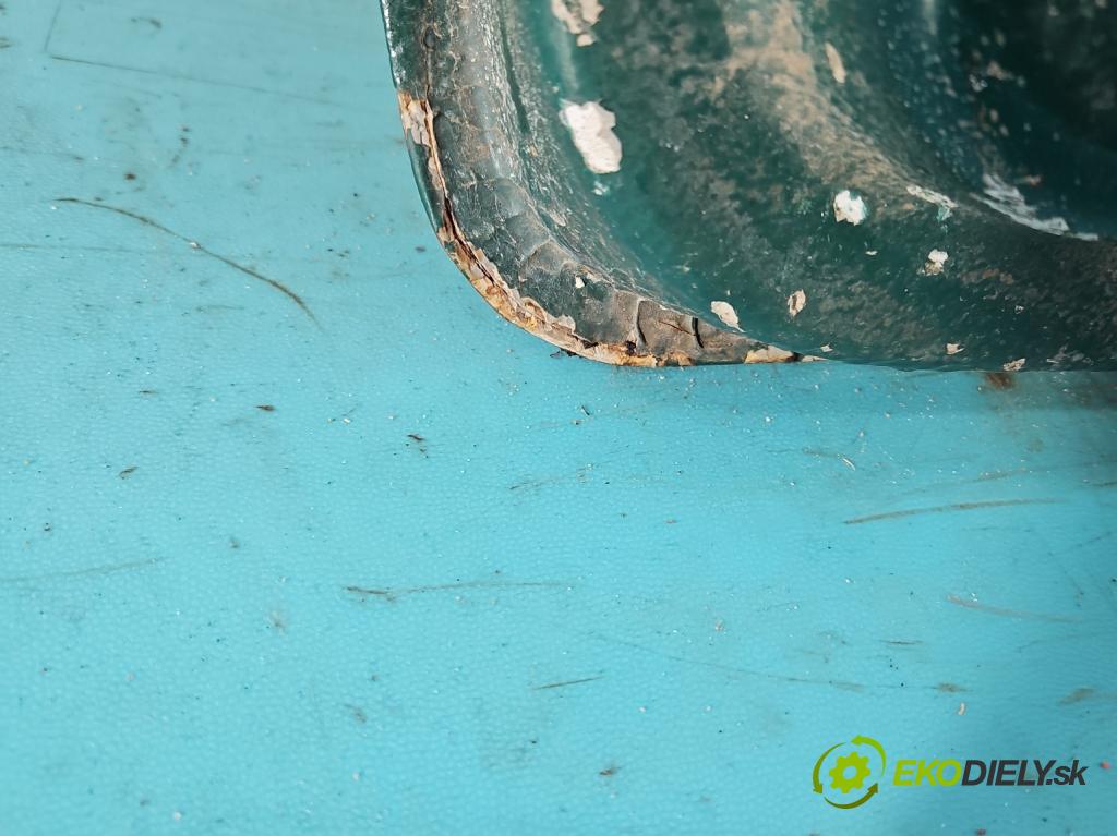 Mercedes Vito W638 1996-2003 2.3d 79KM manual 58 kW 2299 cm3 5- zadní kufrové dveře  (Zadní kapoty)