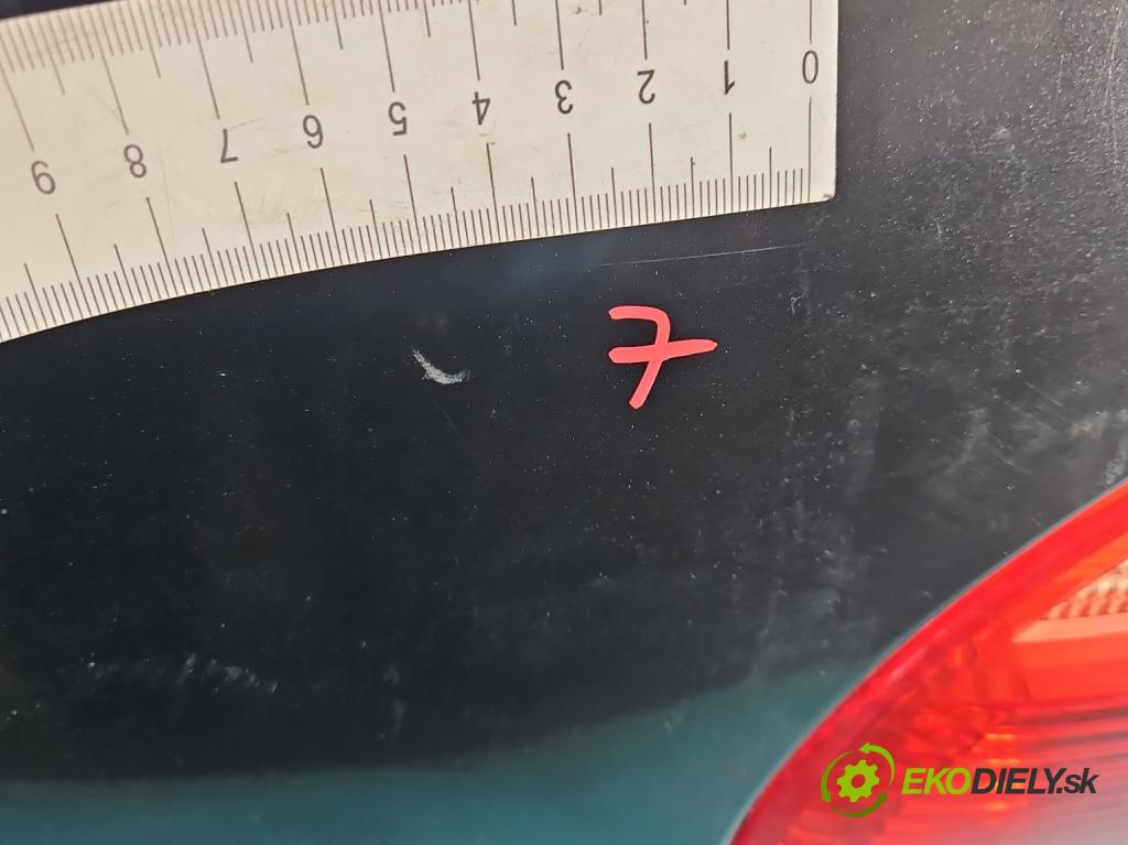 Toyota Avensis I T22 1997-2003 1.8 vvti 129 hp manual 95 kW 1794 cm3 5- zadní kufrové dveře  (Zadní kapoty)