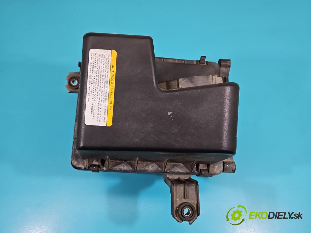 Hyundai Sonata V 2004-2009 2.4 16V 162 HP manual 119 kW 2359 cm3 4- obal filtra vzduchu 28110-3K010 (Obal filtra vzduchu)