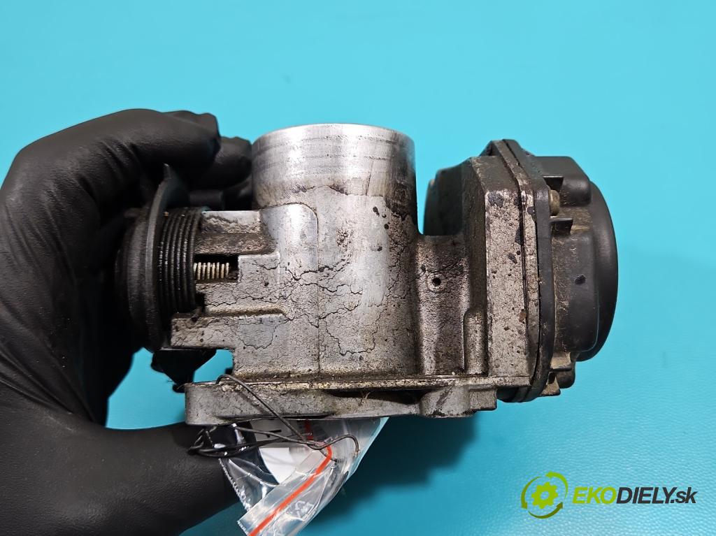 Vw Polo III 6N 1994-2001 1.6 8V 75 HP manual 55 kW 1598 cm3 4- klapka 030133064F (Škrtiaca klapka)