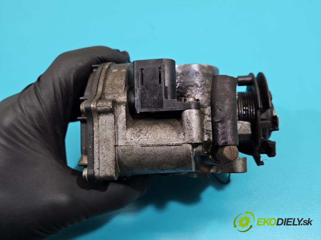 Vw Polo III 6N 1994-2001 1.6 8V 75 HP manual 55 kW 1598 cm3 4- klapka 030133064F (Škrtiaca klapka)