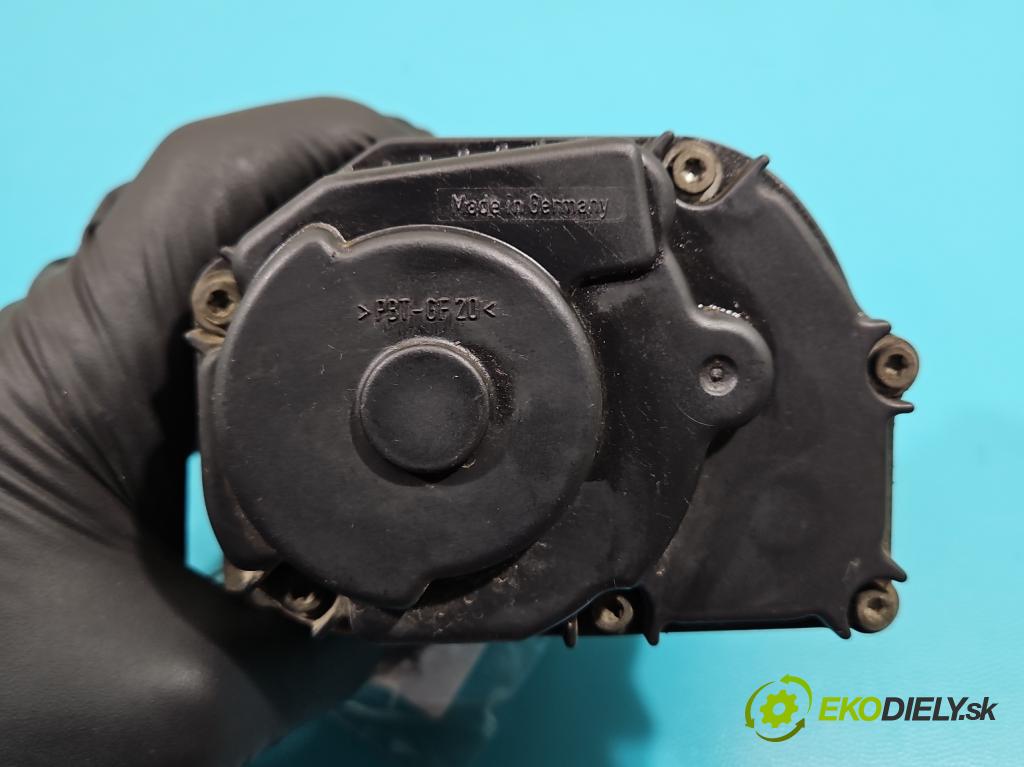 Vw Polo III 6N 1994-2001 1.6 8V 75 HP manual 55 kW 1598 cm3 4- klapka 030133064F (Škrtiaca klapka)