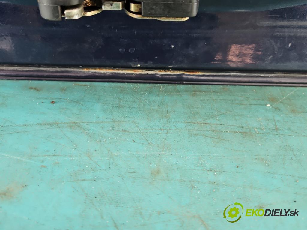 Vw Polo III 6N 1994-2001 1.6 8V 75 hp manual 55 kW 1598 cm3 4- zadní kufrové dveře  (Zadní kapoty)