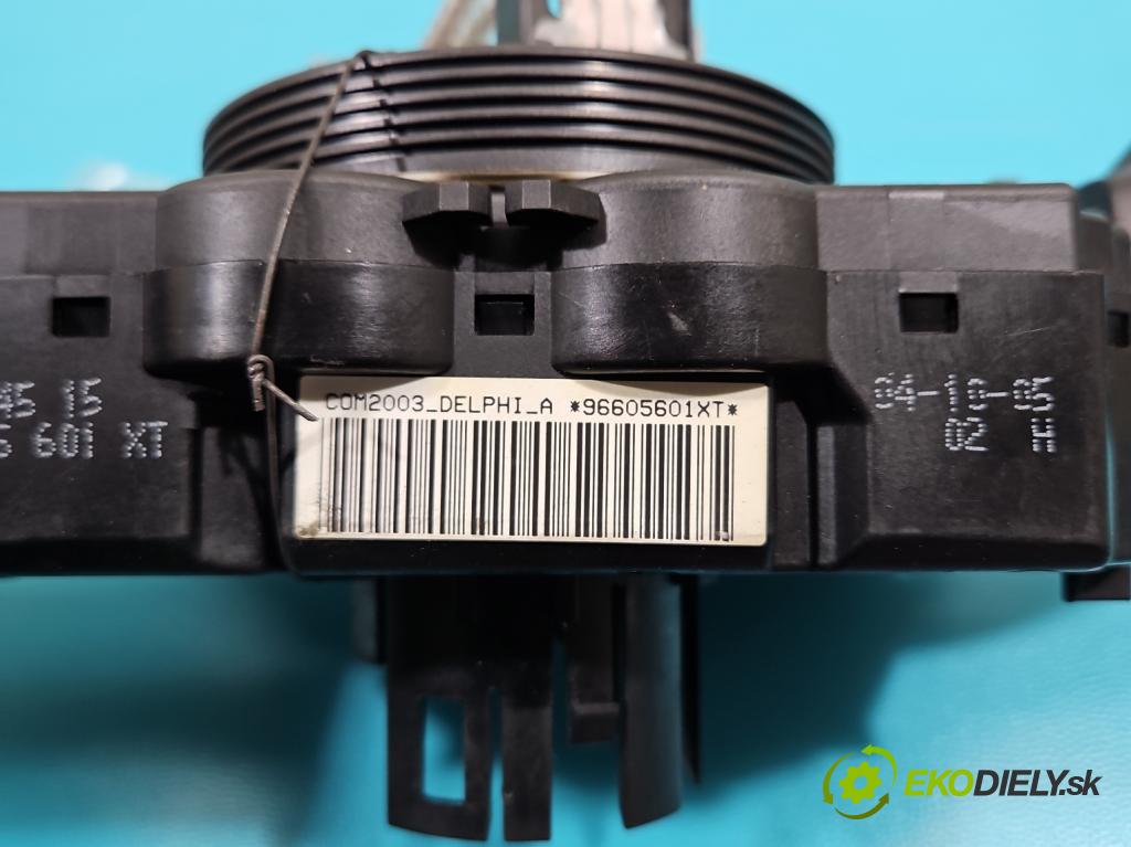 Peugeot 307 1.6 hdi 90 HP manual 66 kW 1560 cm3 5- prepínač komplex: 96605601XT (Prepínacie páčky pod volantom)