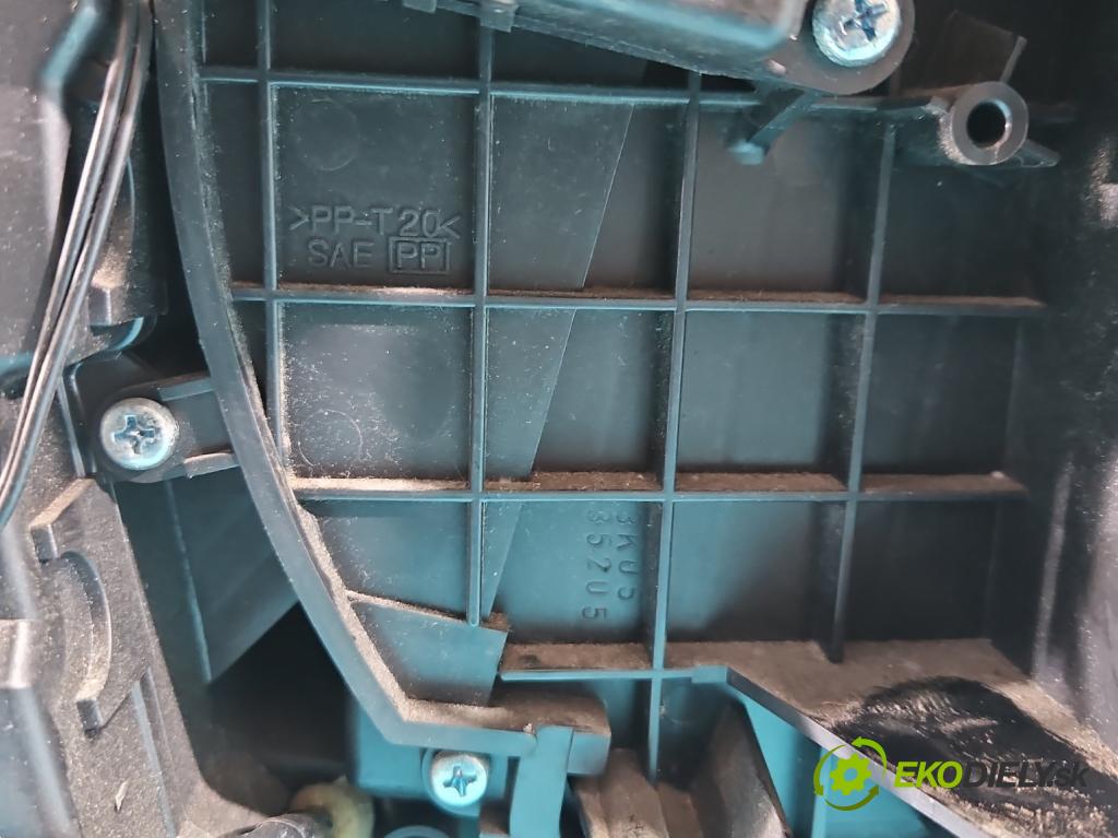 Infiniti FX I 2003-2008 3.5 V6 280KM automatic 206 kW 3498 cm3 5- radiátor 27110-CG084 (Radiátory topení)