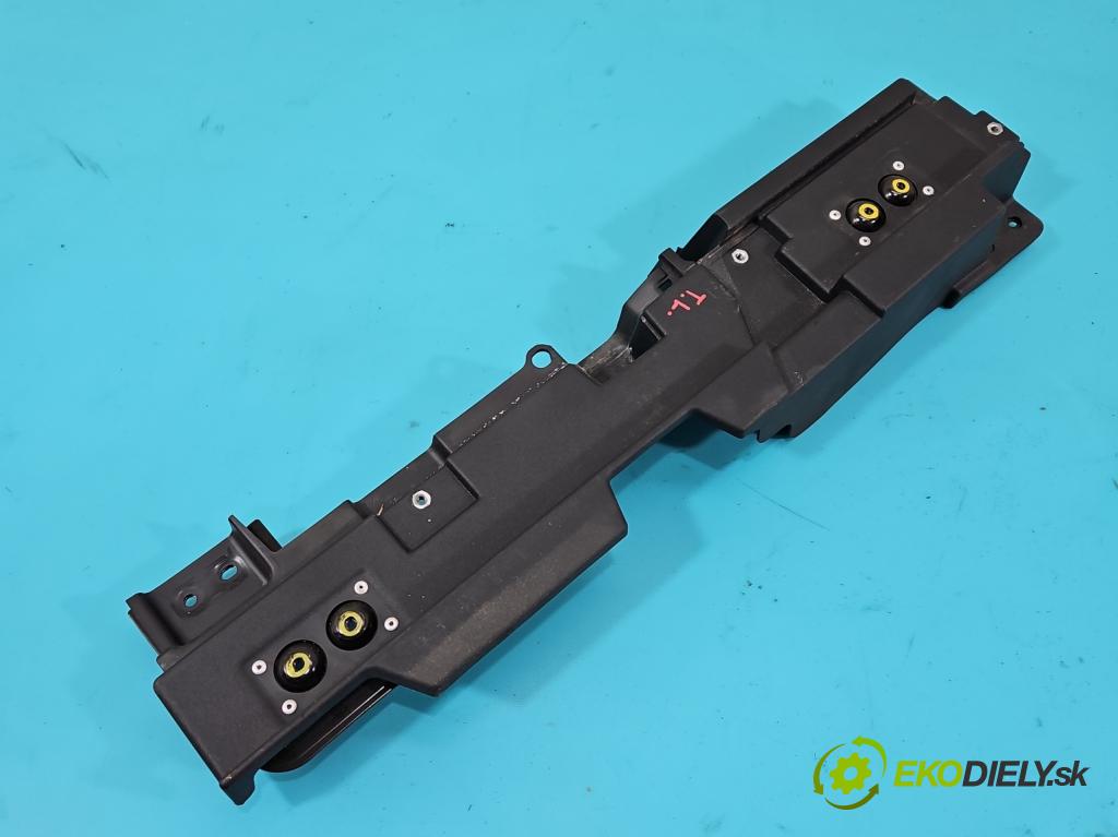 Kia Optima IV 2015-2020 1.7 crdi 141 hp manual 104 kW 1685 cm3 5- koleje kufra: 85756-D4300