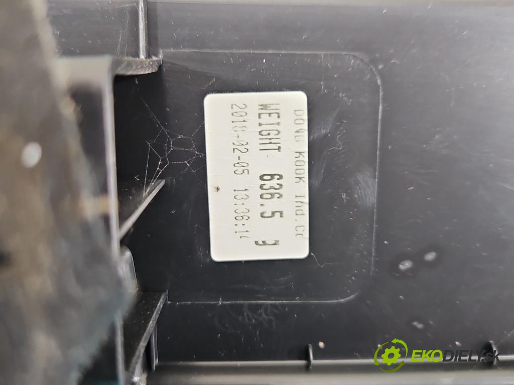 Kia Optima IV 2015-2020 1.7 crdi 141 hp manual 104 kW 1685 cm3 5- koleje kufra: 85756-D4300