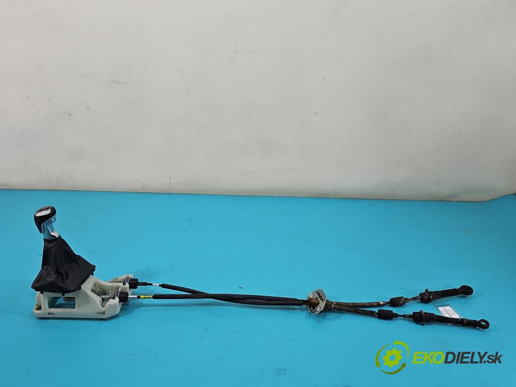 Kia Optima IV 2015-2020 1.7 crdi 141 HP manual 104 kW 1685 cm3 5- Páka: Změny: stupeň,rýchlosť  (Rýchlostná páka (kulisa))