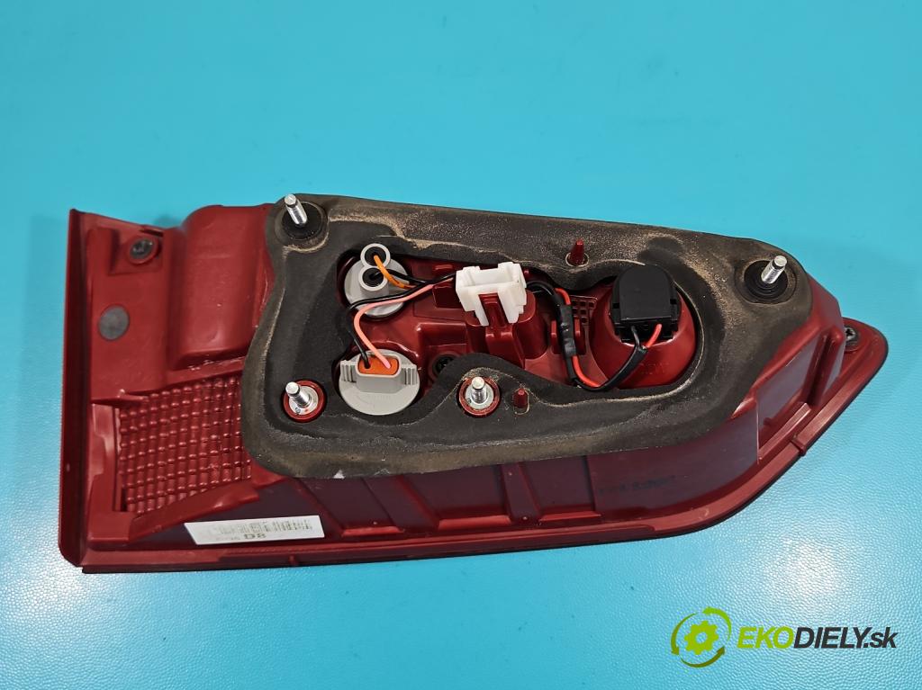 Kia Optima IV 2015-2020 1.7 crdi 141 hp manual 104 kW 1685 cm3 5- světlo zadní pravé 92404-D43 (Klika dveří ostatní)