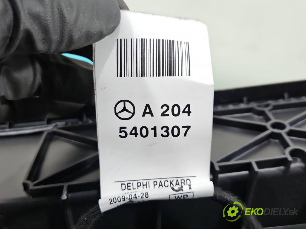 Mercedes GLK X204 2008-2015 2,2.0 CDI 170 hp automatic 125 kW 2143 cm3 5- loketní opěrka A2046800150 (Loketní opěrky)