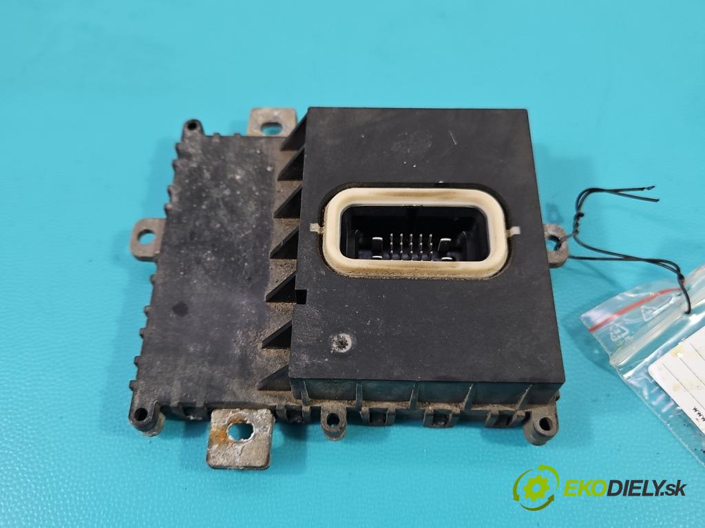 Mercedes GLK X204 2008-2015 2,2.0 CDI 170 HP automatic 125 kW 2143 cm3 5- střídač: xenon A2048708326 (Riadiaca jednotka xenónu)