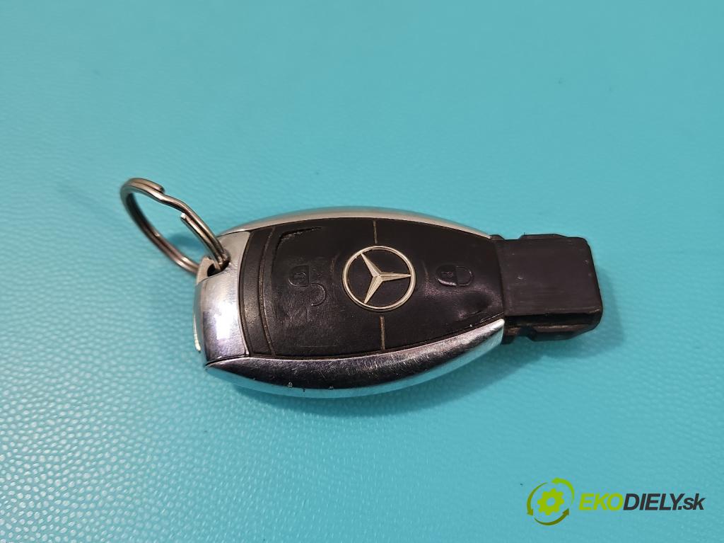 Mercedes GLK X204 2008-2015 2,2.0 CDI 170 HP automatic 125 kW 2143 cm3 5- Spínačka A2075450108 (Spínacia skrinka)