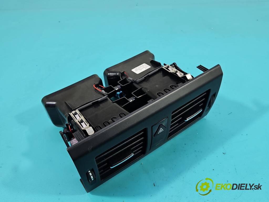 Mercedes GLK X204 2008-2015 2,2.0 CDI 170 HP automatic 125 kW 2143 cm3 5- Mřížka: kúrenia stredová A2048305154 (Mriežka kúrenia (fukár))