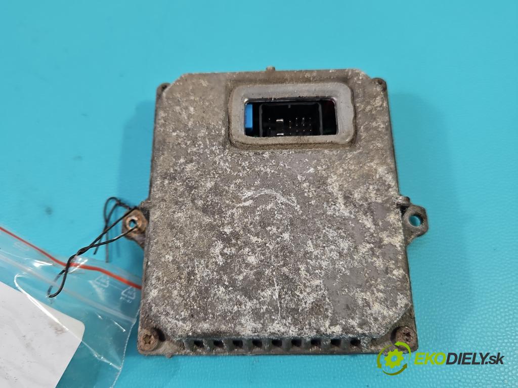 Peugeot 407 2.2 16V 158 HP manual 116 kW 2230 cm3 5- střídač: xenon 1307329095 (Riadiaca jednotka xenónu)