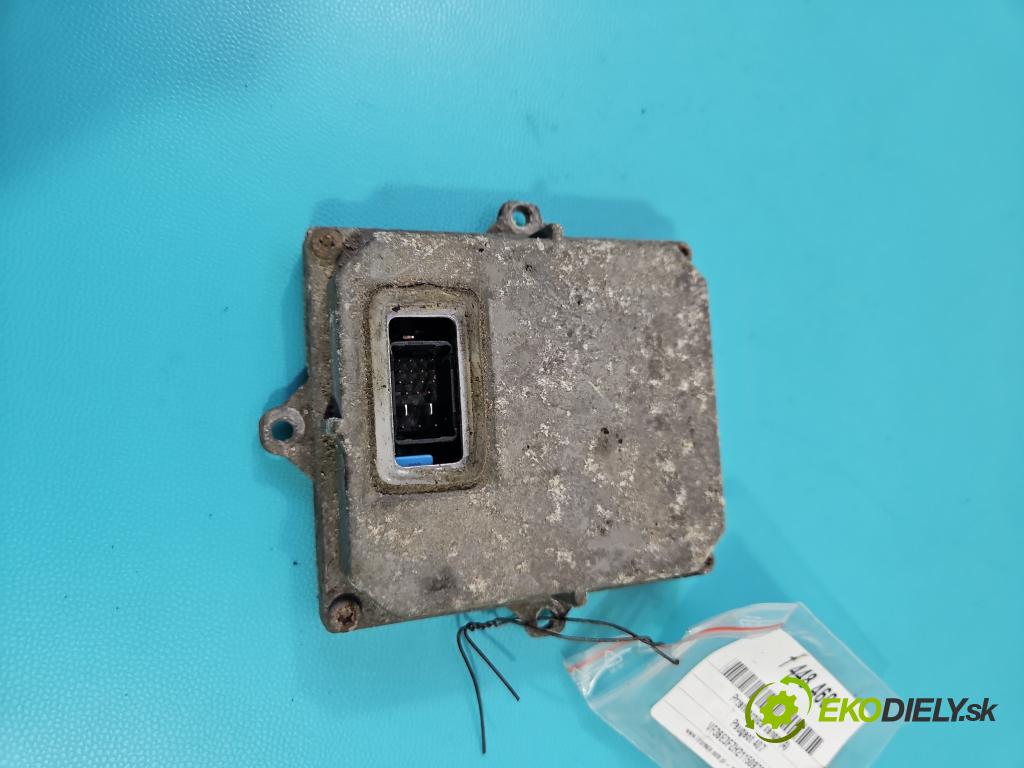 Peugeot 407 2.2 16V 158 HP manual 116 kW 2230 cm3 5- střídač: xenon 1307329095 (Riadiaca jednotka xenónu)