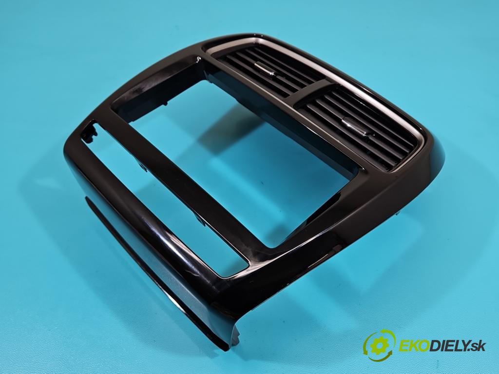 Mitsubishi ASX 2010-2021 1.6 16V 117 HP manual 86 kW 1590 cm3 5- Mřížka: kúrenia stredová 8030A-15950 (Mriežka kúrenia (fukár))