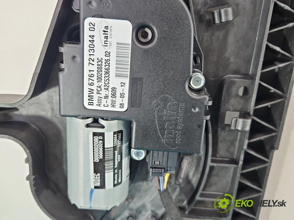 Bmw X3 F25 2010-2017 2.0d 184 hp automatic 135 kW 1995 cm3 5- Střešní okno:  (Sklo karoserie)