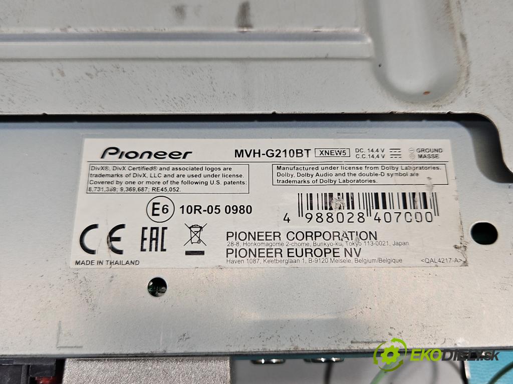 Fiat Stilo 1.6 16V 103 HP manual 76 kW 1596 cm3 5- Radio MVH-G210BT