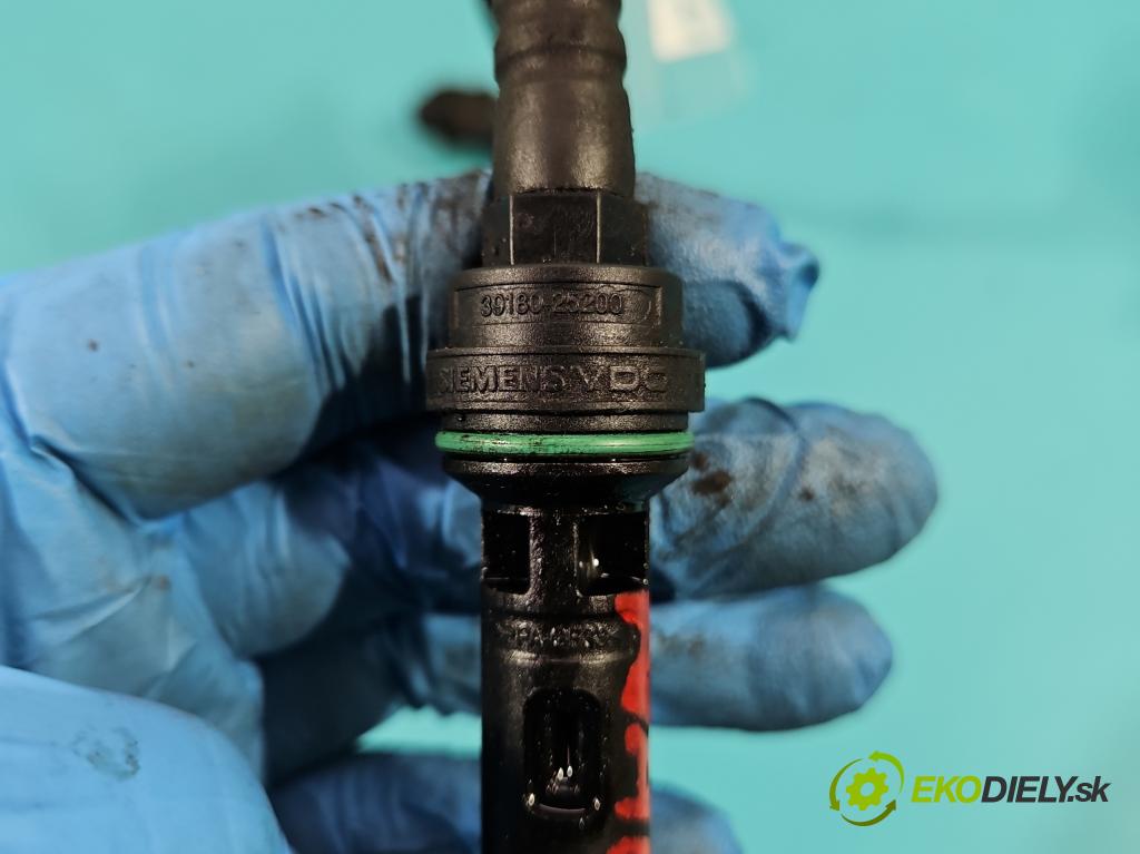 Hyundai Sonata V 2004-2009 2.4 16V 162 HP manual 119 kW 2359 cm3 4- snímač pozícia: hriadele kľukovej 39180-25200 (Snímač polohy kľukového hriadeľa)