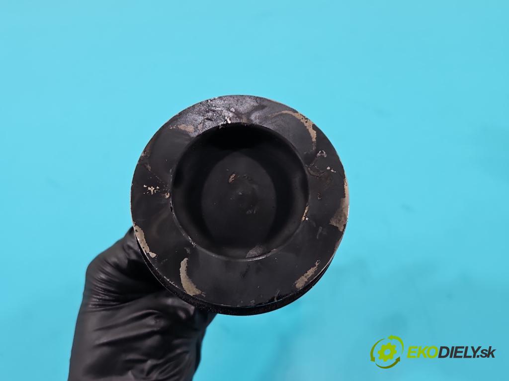 Vw Golf VII 2012-2020 1.6 tdi 110 HP manual 81 kW 1598 cm3 5- piest CXXB (Piest)