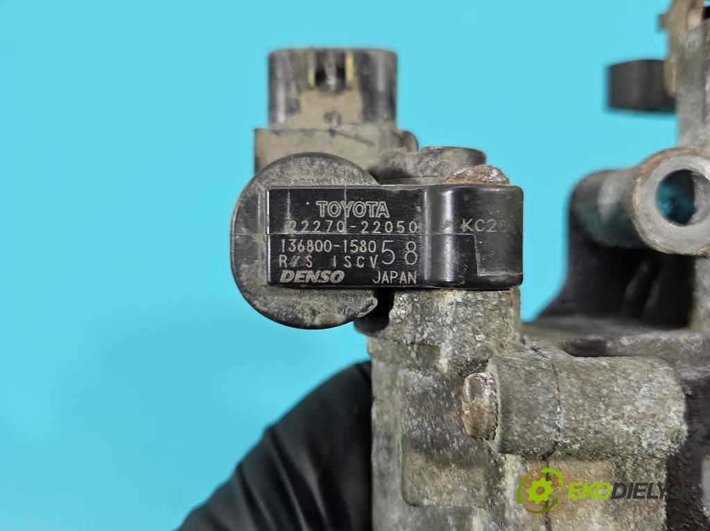 Toyota Corolla E12 2001-2009 1.4 vvti 97KM manual 71 kW 1398 cm3 5- klapka (Škrtiaca klapka)