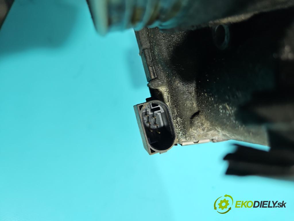 Volvo S80 I 1998-2006 2.0 T 190 HP automatic 140 kW 1984 cm3 4- klapka 8677866 (Škrtiaca klapka)