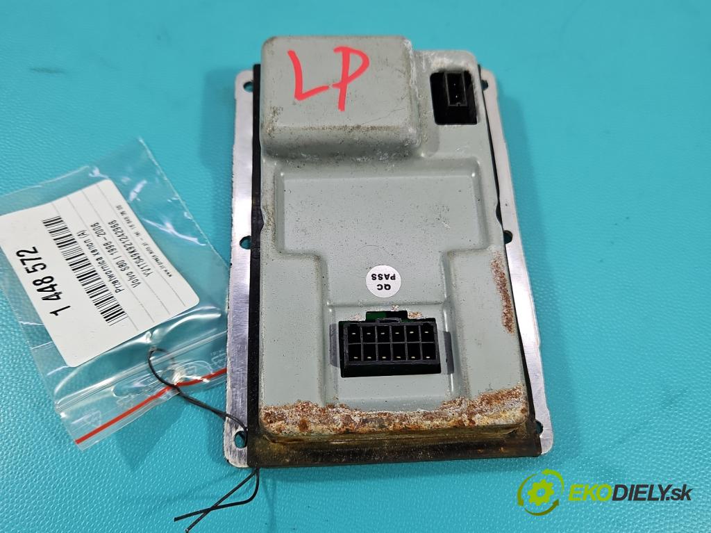 Volvo S80 I 1998-2006 2.0 T 190 HP automatic 140 kW 1984 cm3 4- střídač: xenon 89035113 (Riadiaca jednotka xenónu)