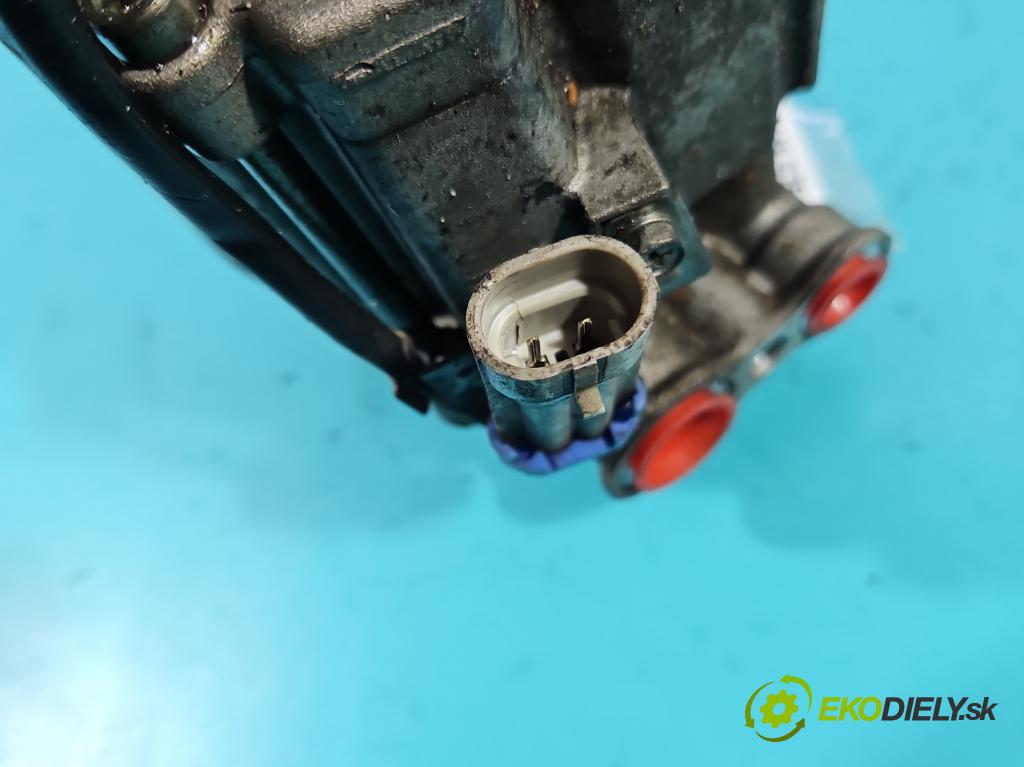 Chevrolet Orlando 2.0 VCDI 163 hp manual 120 kW 1998 cm3 5- Kompresor: klíma 13314480 (Kompresory)