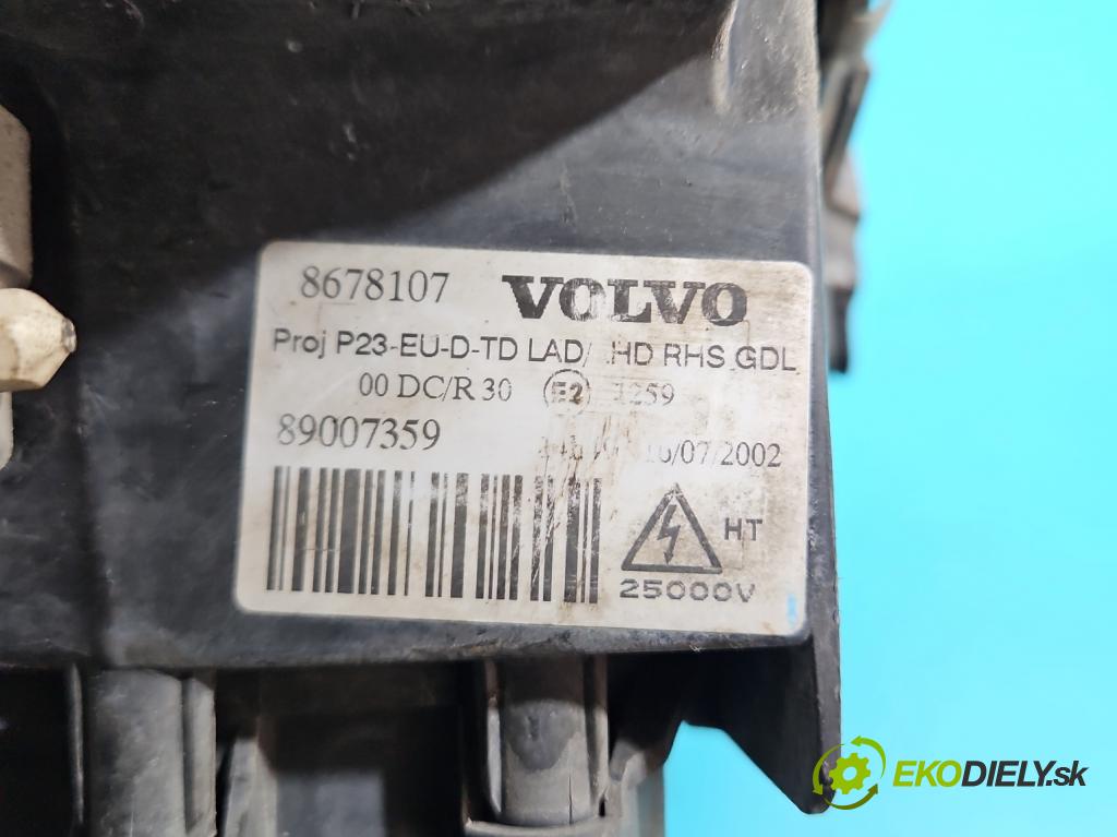 Volvo S80 I 1998-2006 2.0 T 190 HP automatic 140 kW 1984 cm3 4- Reflektor: pravý 8678107 (Svetlo predné pravé)