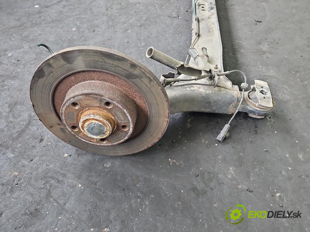 Renault Laguna III 2007-2015 2.0 16V 140 hp manual 103 kW 1997 cm3 5- zadní výztuha  (Výztuhy zadní)