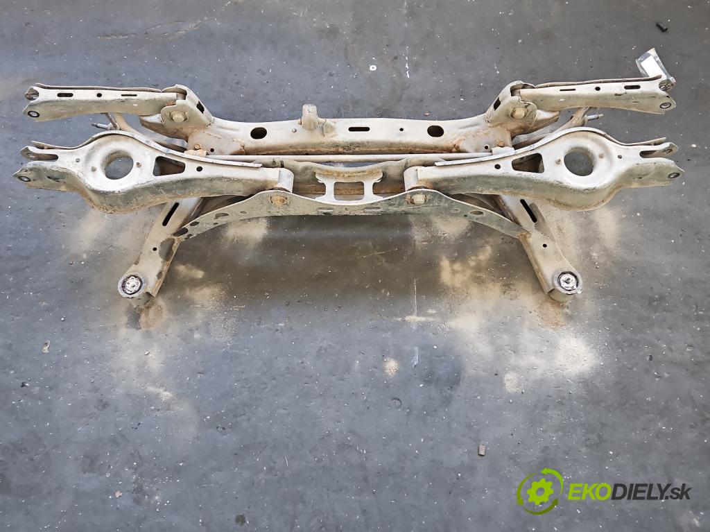 Kia Optima IV 2015-2020 1.7 crdi 141 hp manual 104 kW 1685 cm3 5- zadní výztuha  (Výztuhy zadní)