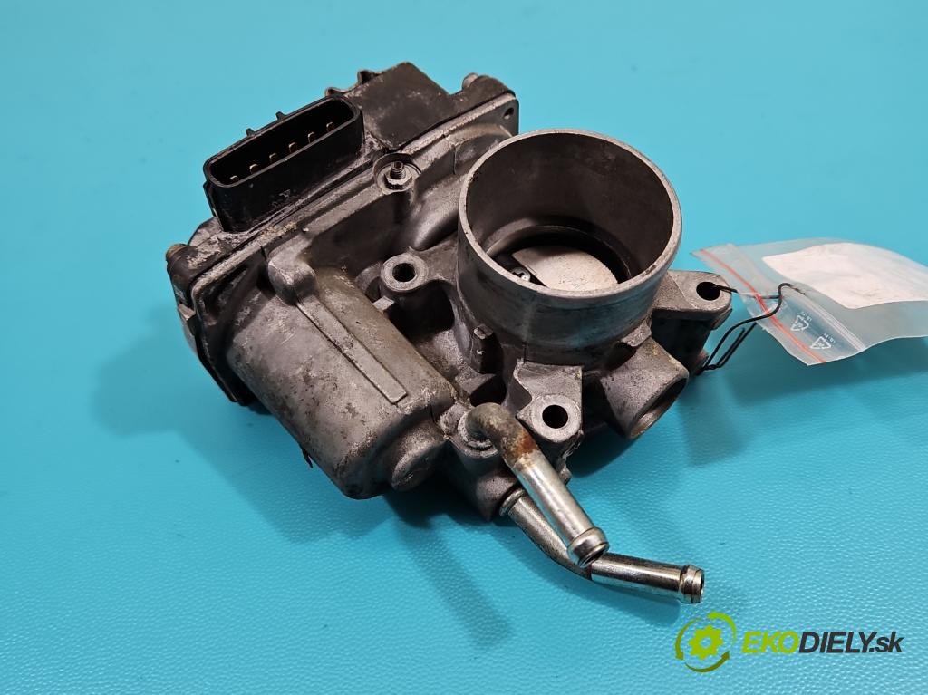 Mitsubishi ASX 2010-2021 1.6 16V 117 HP manual 86 kW 1590 cm3 5- klapka  (Škrtiaca klapka)