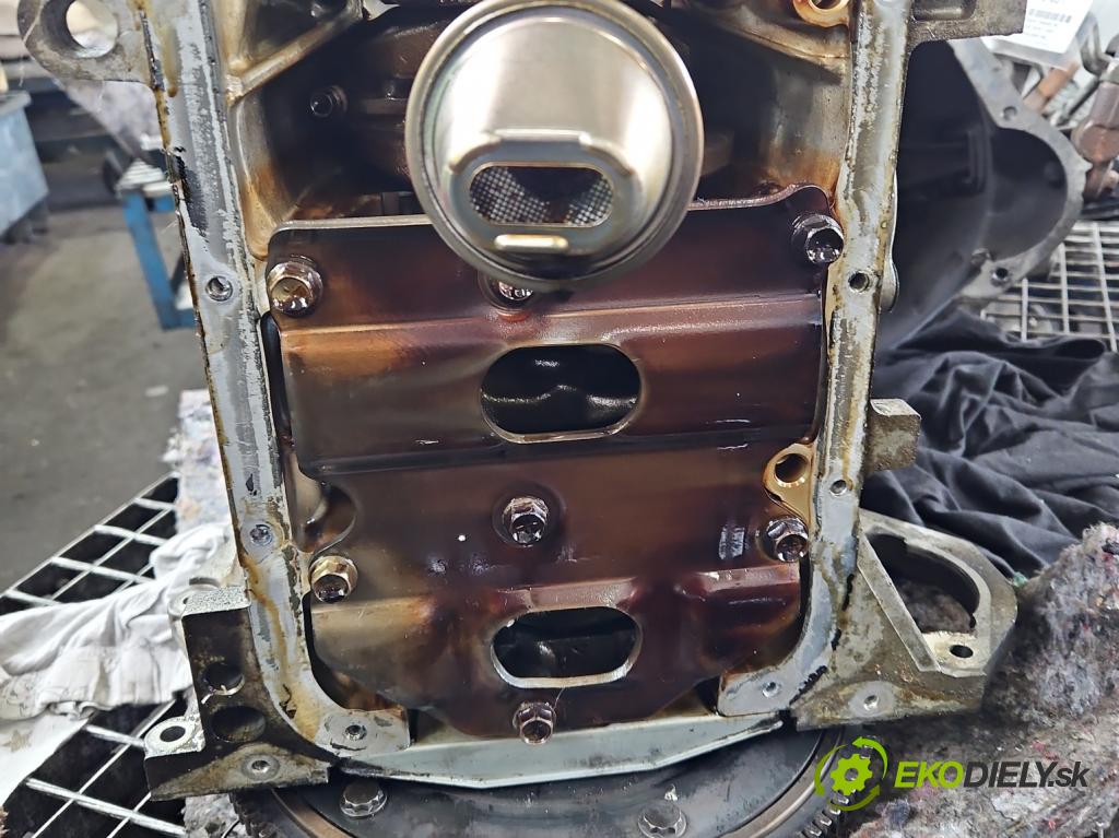 Mitsubishi ASX 2010-2021 1.6 16V 117 HP manual 86 kW 1590 cm3 5- motor benzín: 4A92