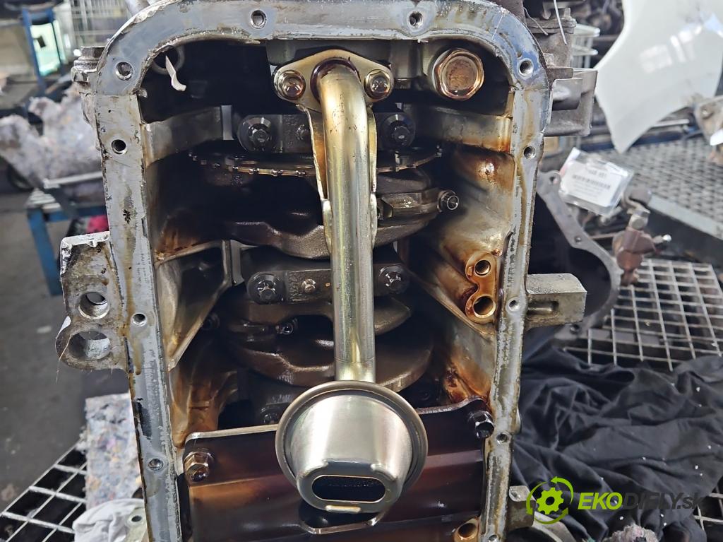 Mitsubishi ASX 2010-2021 1.6 16V 117 HP manual 86 kW 1590 cm3 5- motor benzín: 4A92