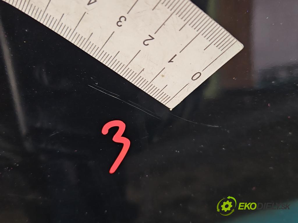 Hyundai I40 1.7 crdi 136hp manual 100 kW 1685 cm3 5- dveře přední pravé  (Klika dveří ostatní)