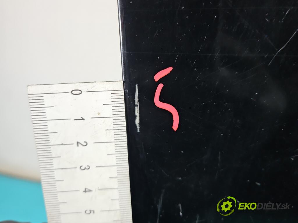 Hyundai I40 1.7 crdi 136hp manual 100 kW 1685 cm3 5- dveře přední pravé  (Klika dveří ostatní)