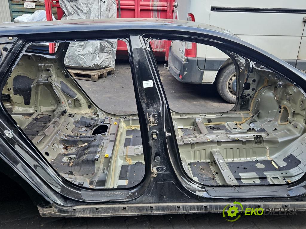 Kia Optima IV 2015-2020 1.7 crdi 141 HP manual 104 kW 1685 cm3 5- Práh: pravý  (Karoséria ostatné)