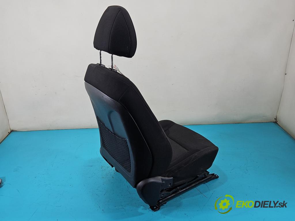 Hyundai I40 1.7 crdi 136hp manual 100 kW 1685 cm3 5- Sedadlo levý  (Sedačky, sedadla)