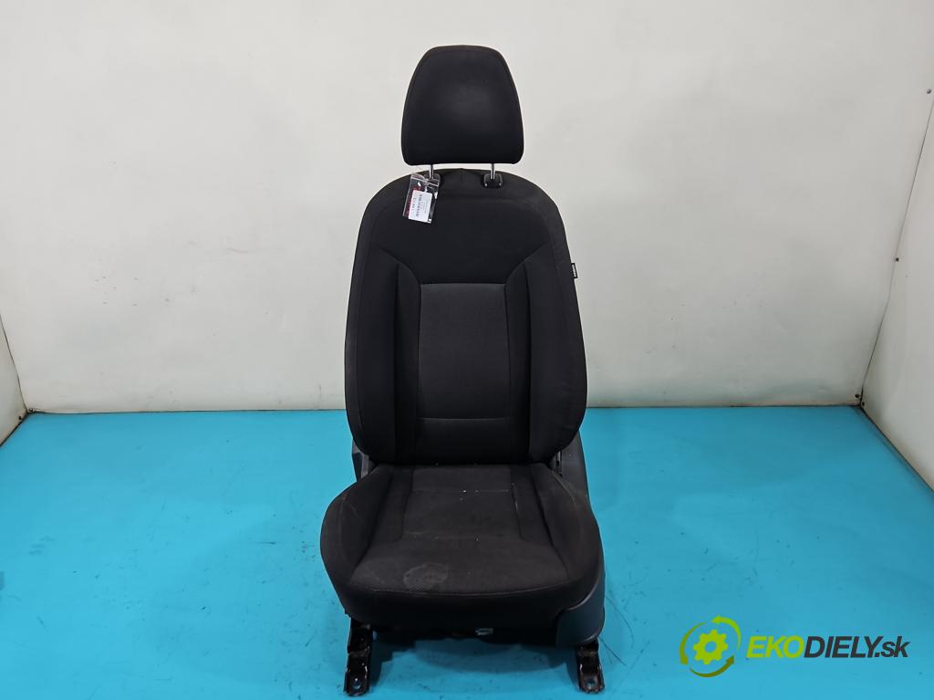 Hyundai I40 1.7 crdi 136 HP manual 100 kW 1685 cm3 5- Sedačka ľavý  (Sedadlo)